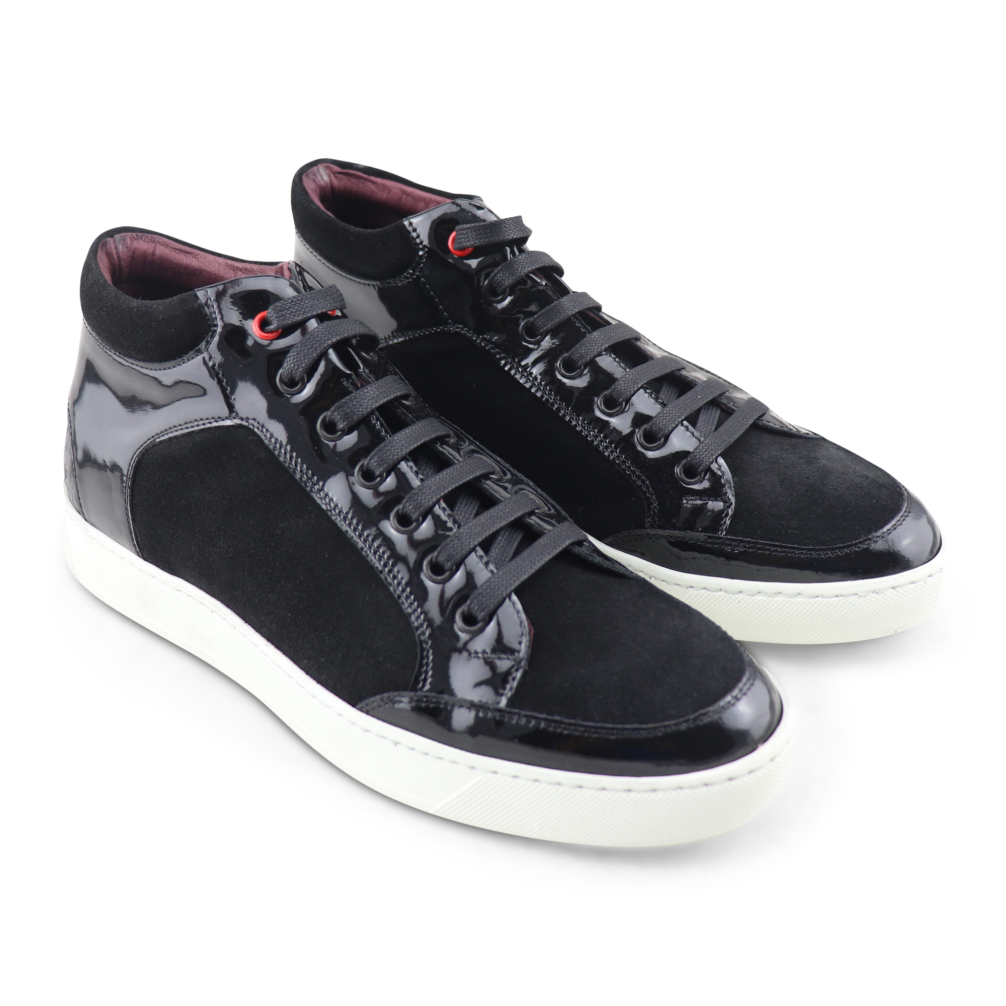 Sneakers camoscio e vernice nero