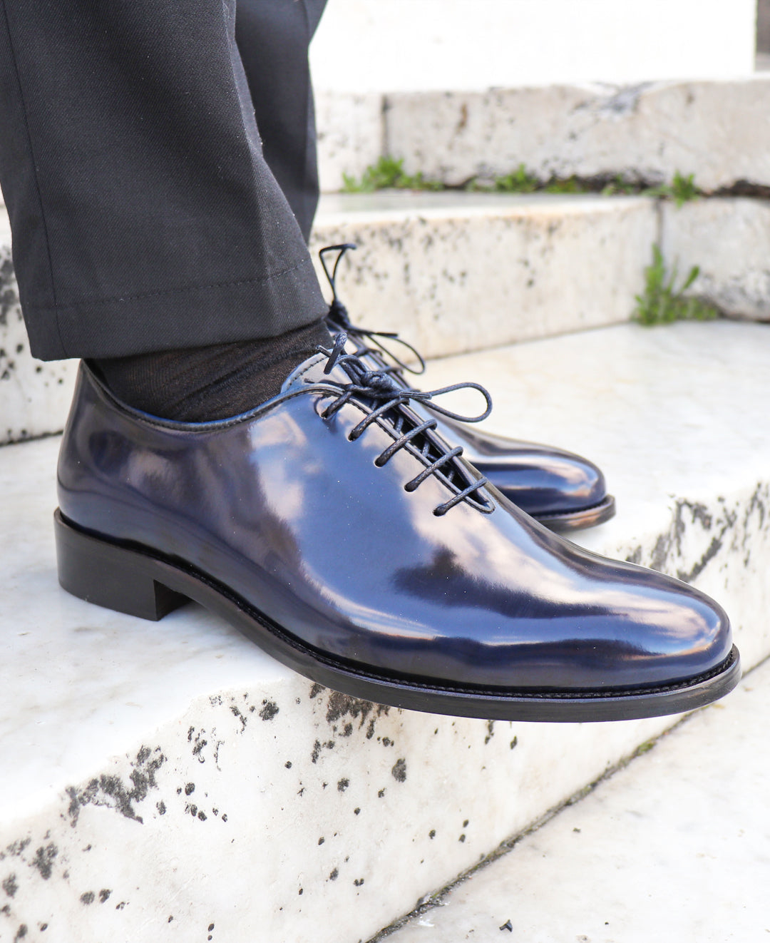 Blue polished leather Oxford shoes